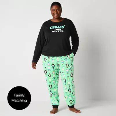 North Pole Trading Co. Womens Plus Microfleece Crew Neck Long Sleeve 2-pc. Matching Family Pant Pajama Set Product Image