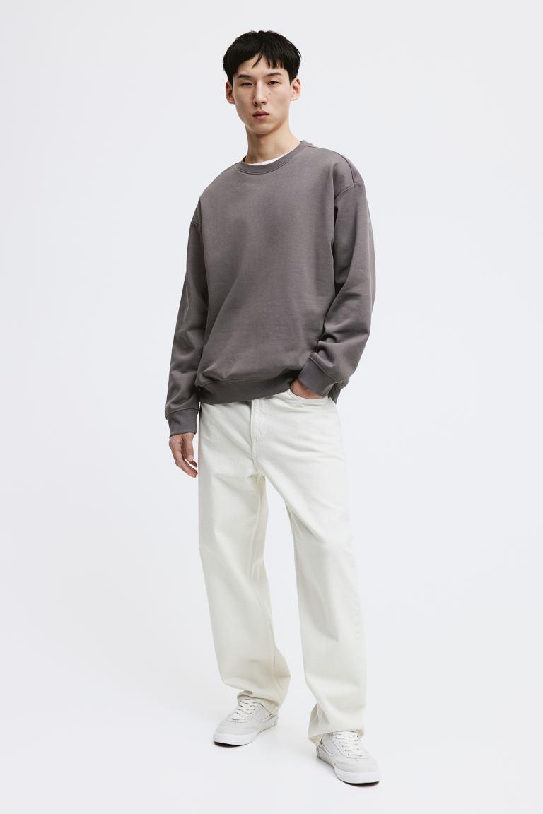 Loose Fit Sweatshirt Product Image