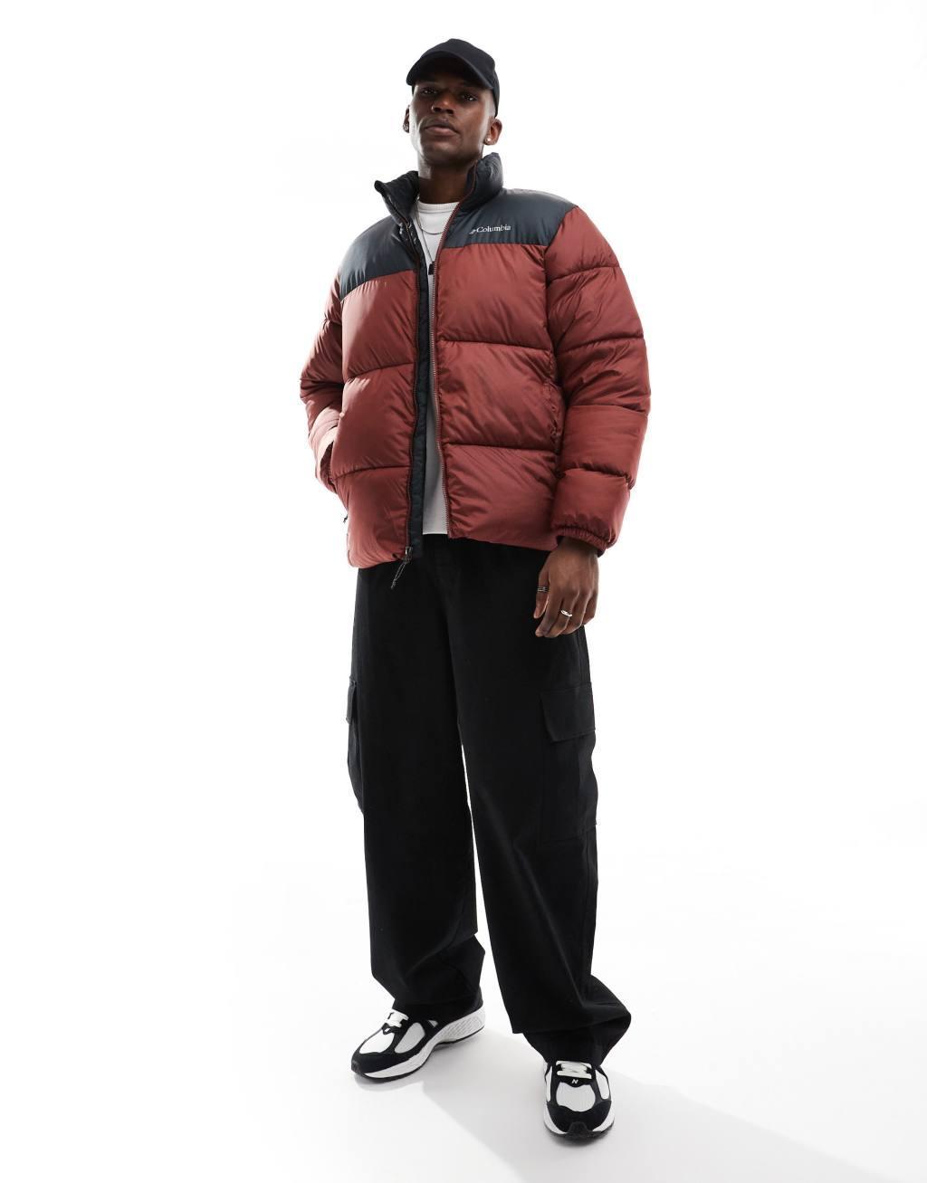 Columbia Puffect III jacket in burgundy Product Image