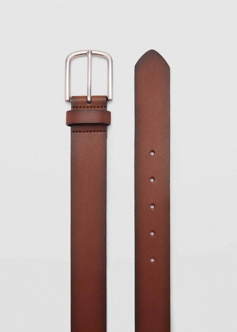 Pebbled leather belt - Men | MANGO USA Product Image