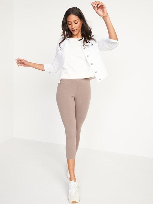 High-Waisted Crop Leggings Product Image