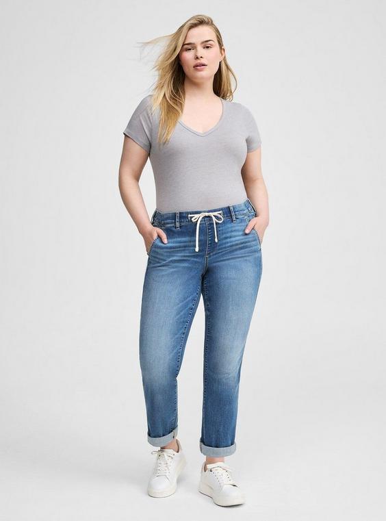 Pull-On Weekend Boyfriend Mid Rise Jeans Product Image