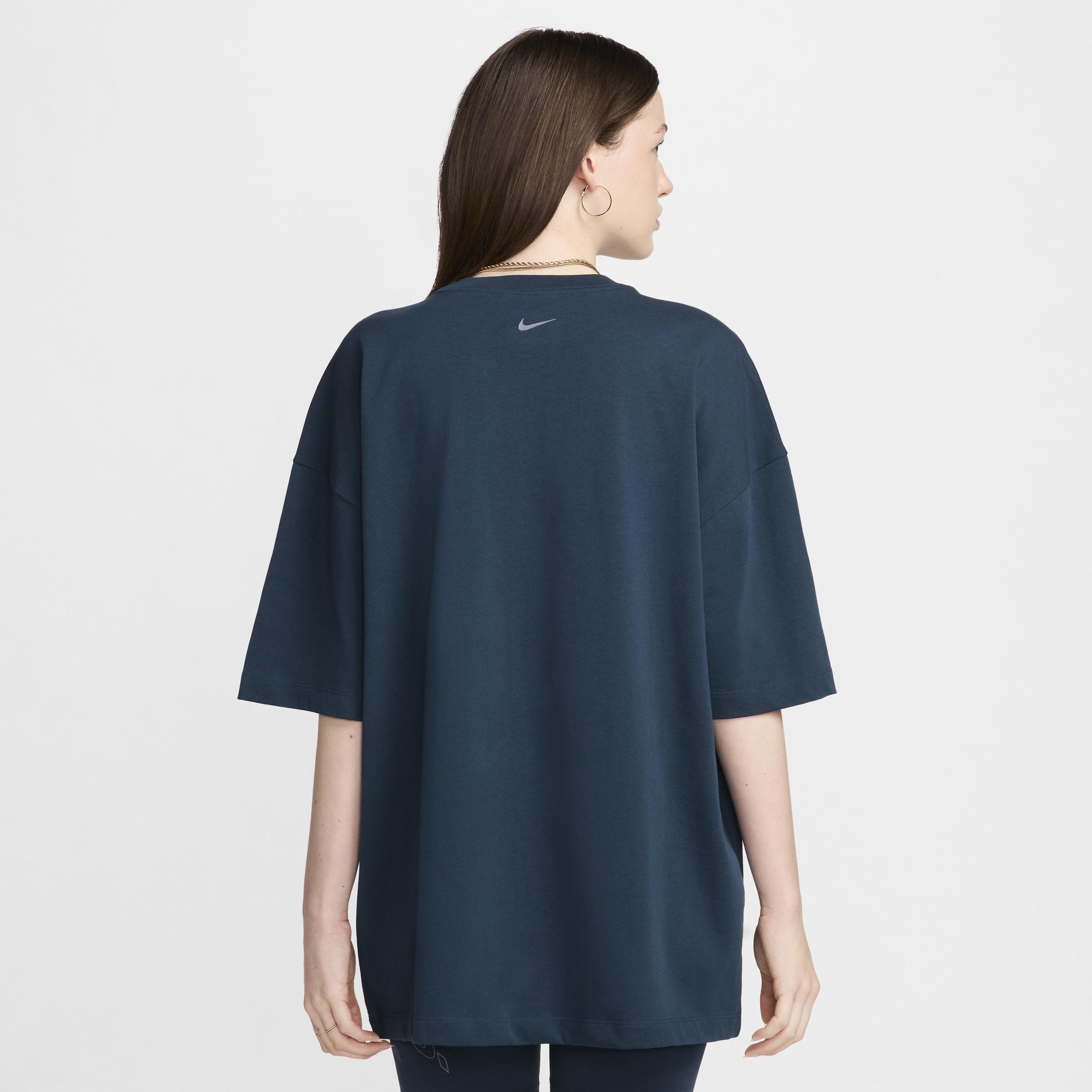 Women's Nike Sportswear Essential Oversized T-Shirt Product Image