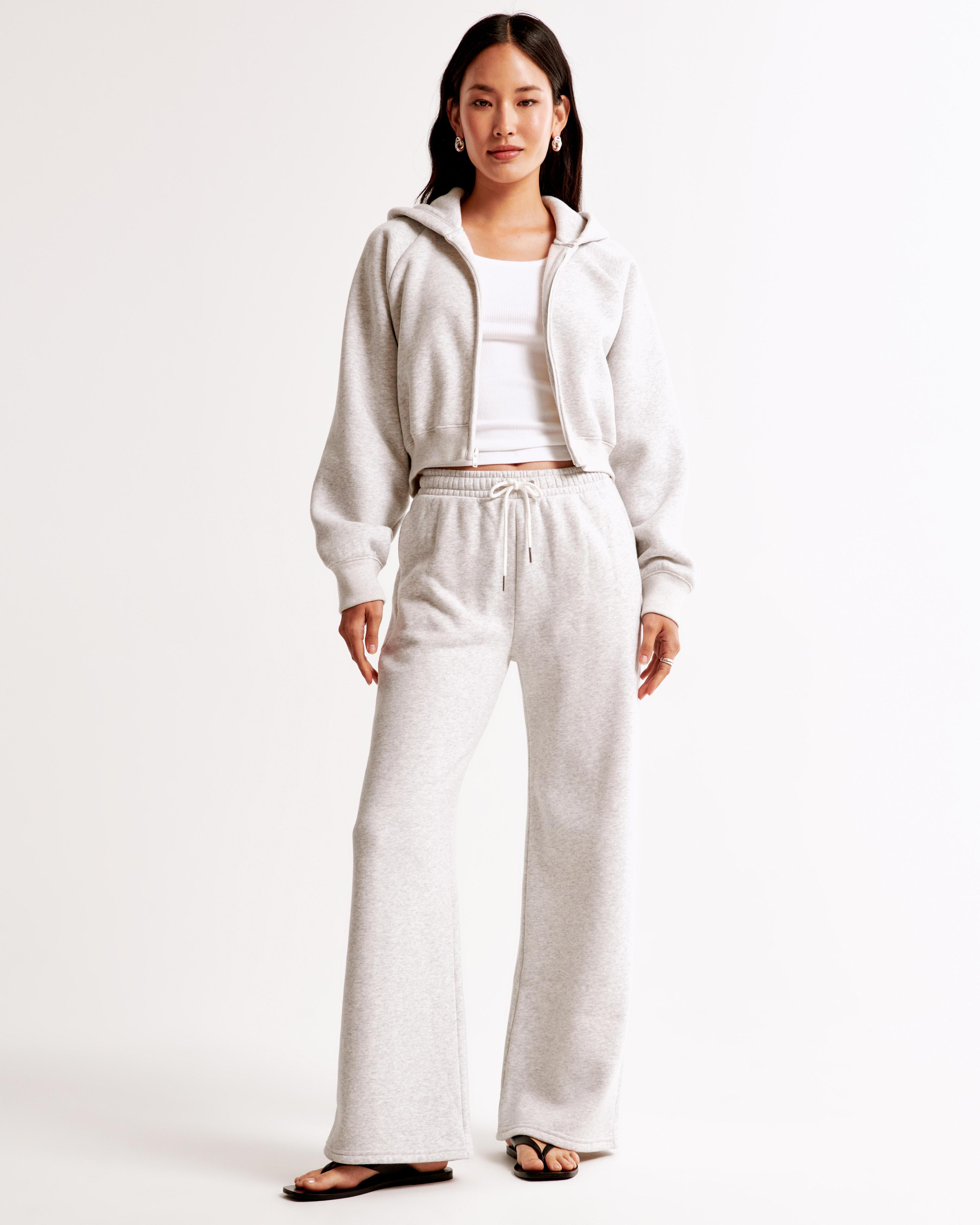 Essential Sunday Wide Leg Sweatpant Product Image