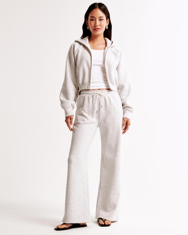 Essential Sunday Wide Leg Sweatpant Product Image