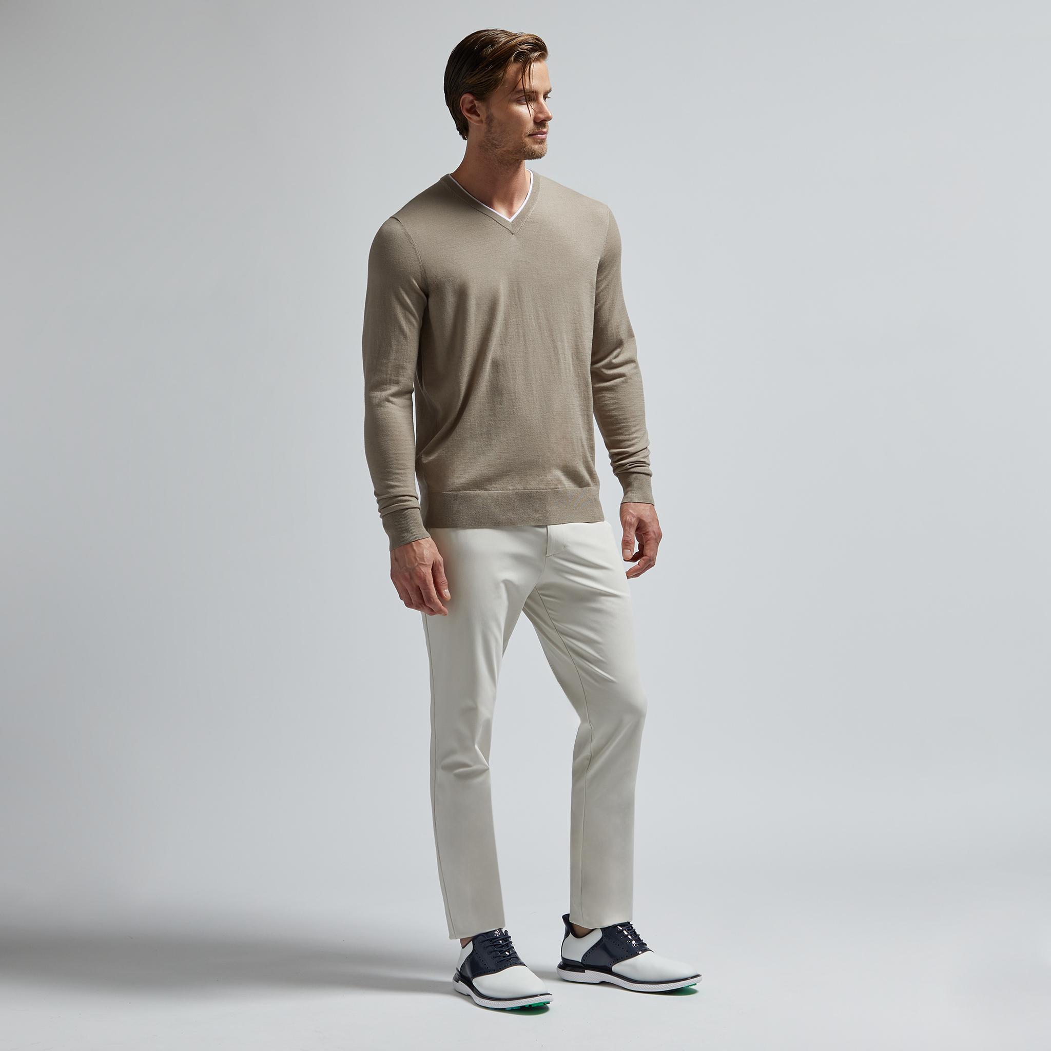 MERINO WOOL BLEND V NECK SWEATER Product Image