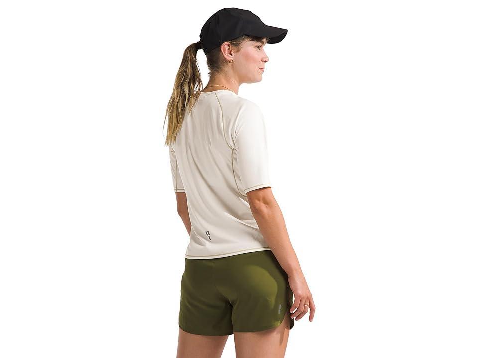 The North Face Summer LT UPF Short Sleeve Dune/Gravel) Women's Clothing Product Image