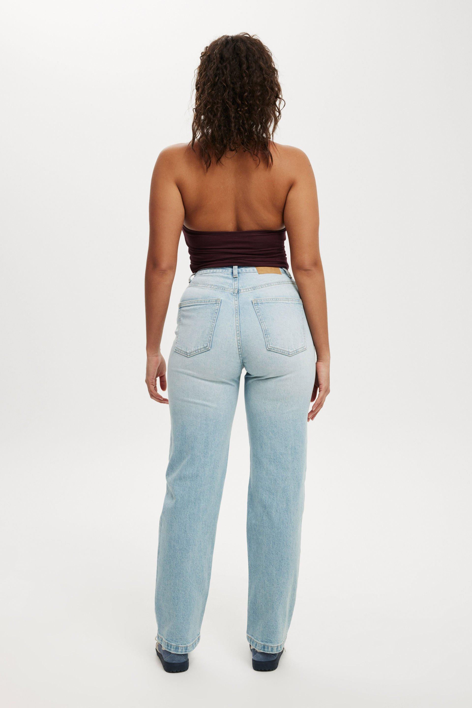 Curvy Stretch Straight Jean Product Image