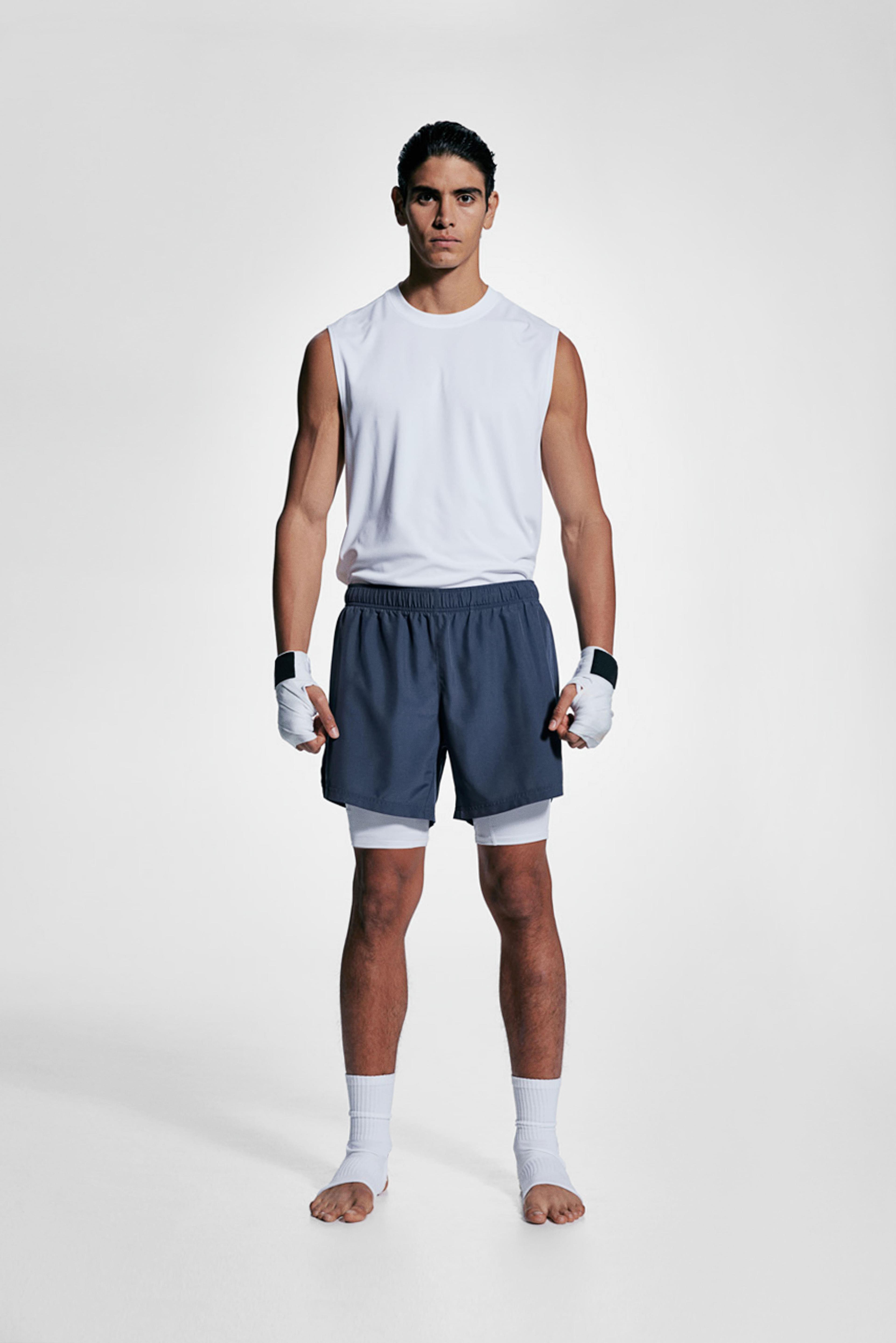 Double-Layered Sports Shorts in DryMove™ Product Image