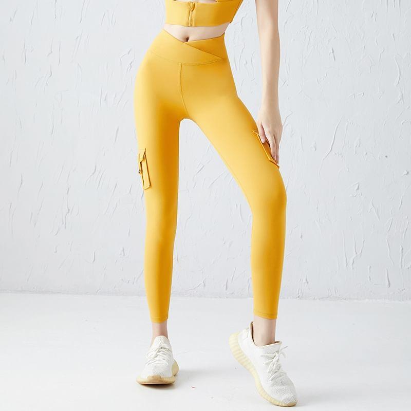 High Waist Plain Flap Pocket Sports Leggings Product Image