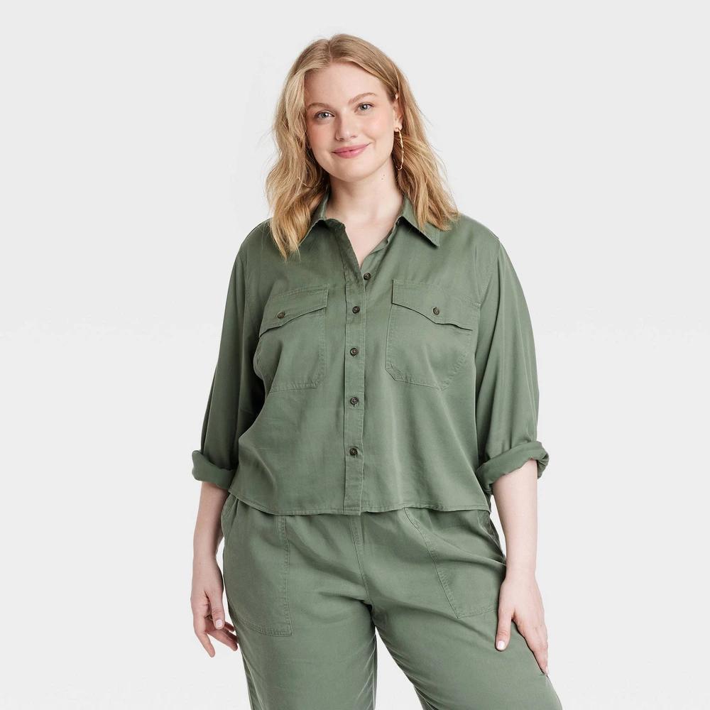 Womens Utility Long Sleeve Collared Button-Down Shirt - Universal Thread Olive 4X Product Image