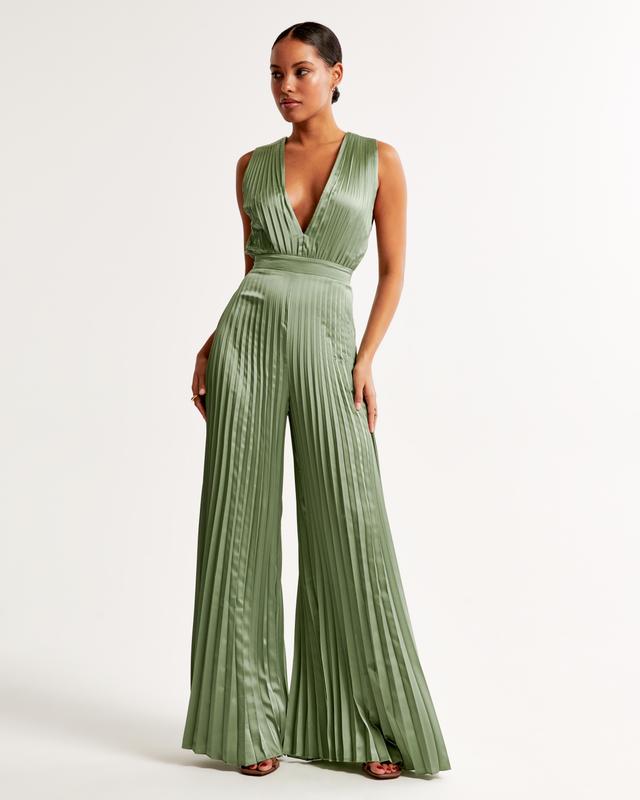 The A&F Giselle Pleated Jumpsuit Product Image