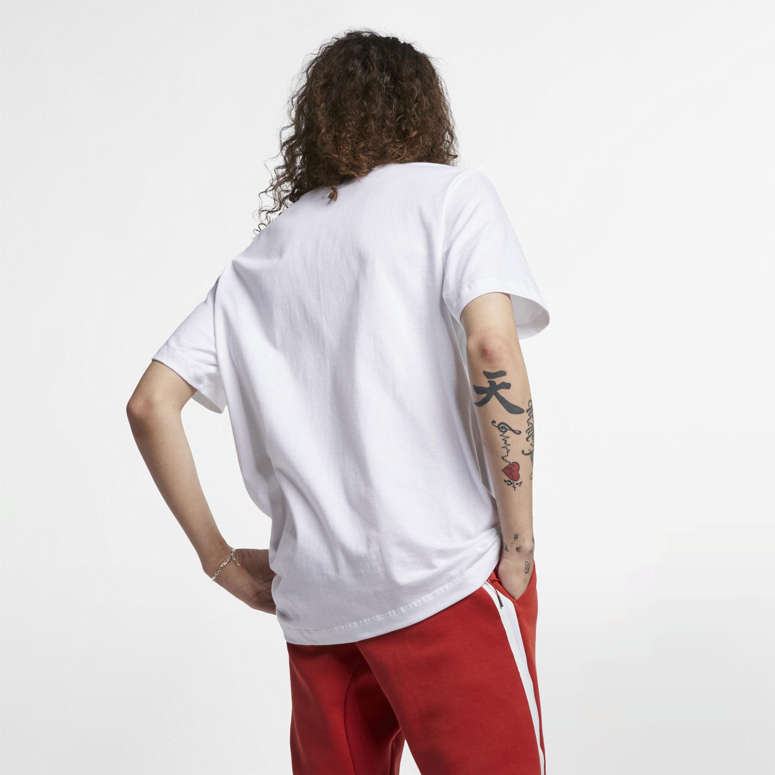 Mens Nike Sportswear Club T-Shirt Product Image