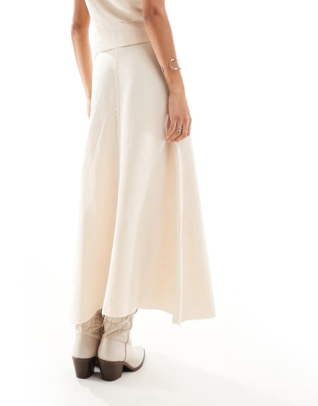 Reclaimed Vintage midi skirt in linen Product Image