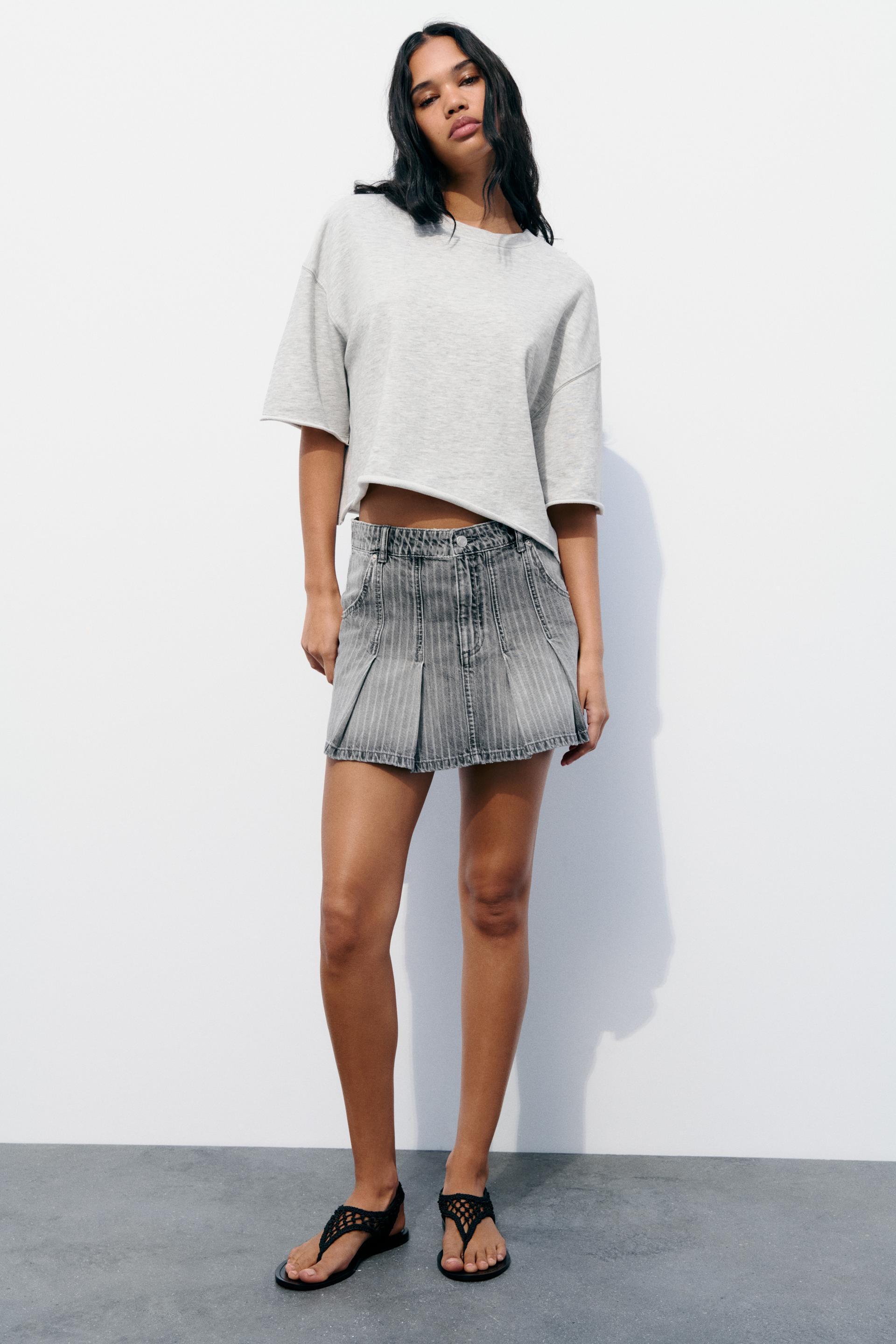 PLEATED TRF DENIM SKIRT Product Image