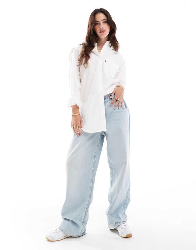 Levi's Lola relaxed fit poplin shirt in white Product Image