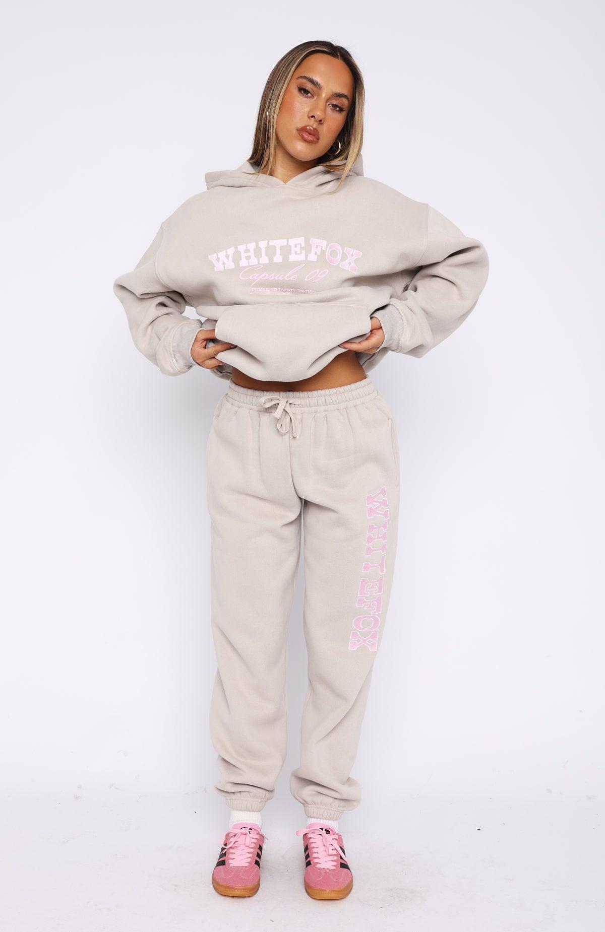 Capsule 9 Catch A Vibe Sweatpants Moon Product Image