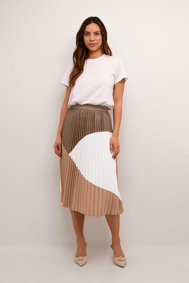 CUbetty Skirt Product Image