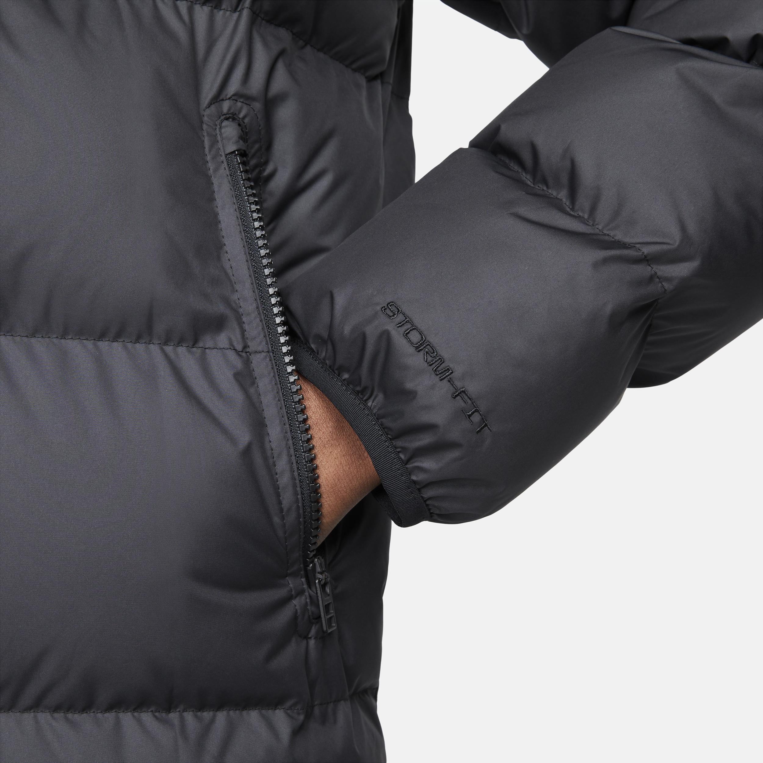 Nike Men's Windrunner PrimaLoftÂ® Storm-FIT Hooded Puffer Jacket Product Image