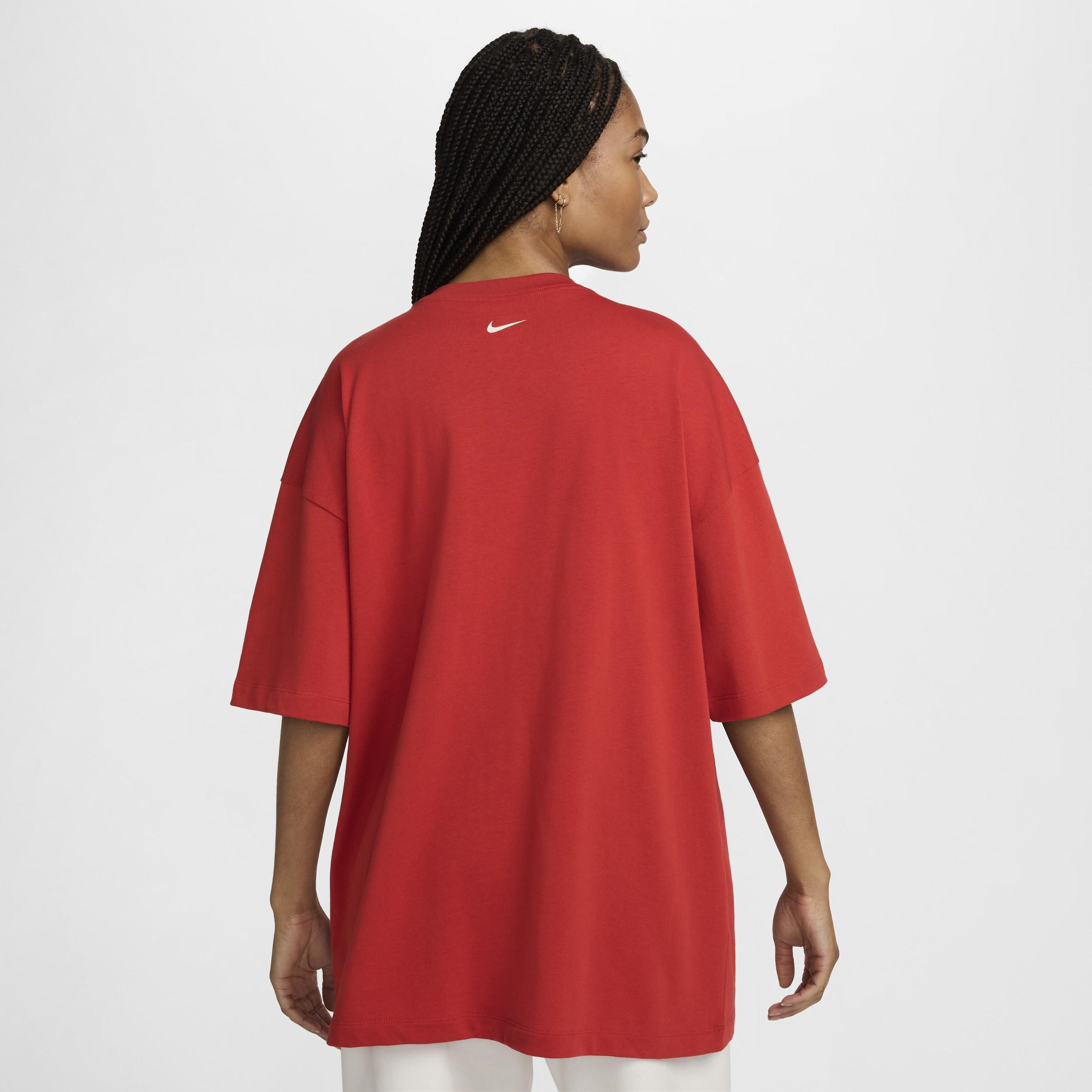 Women's Nike Sportswear Essential Oversized T-Shirt Product Image