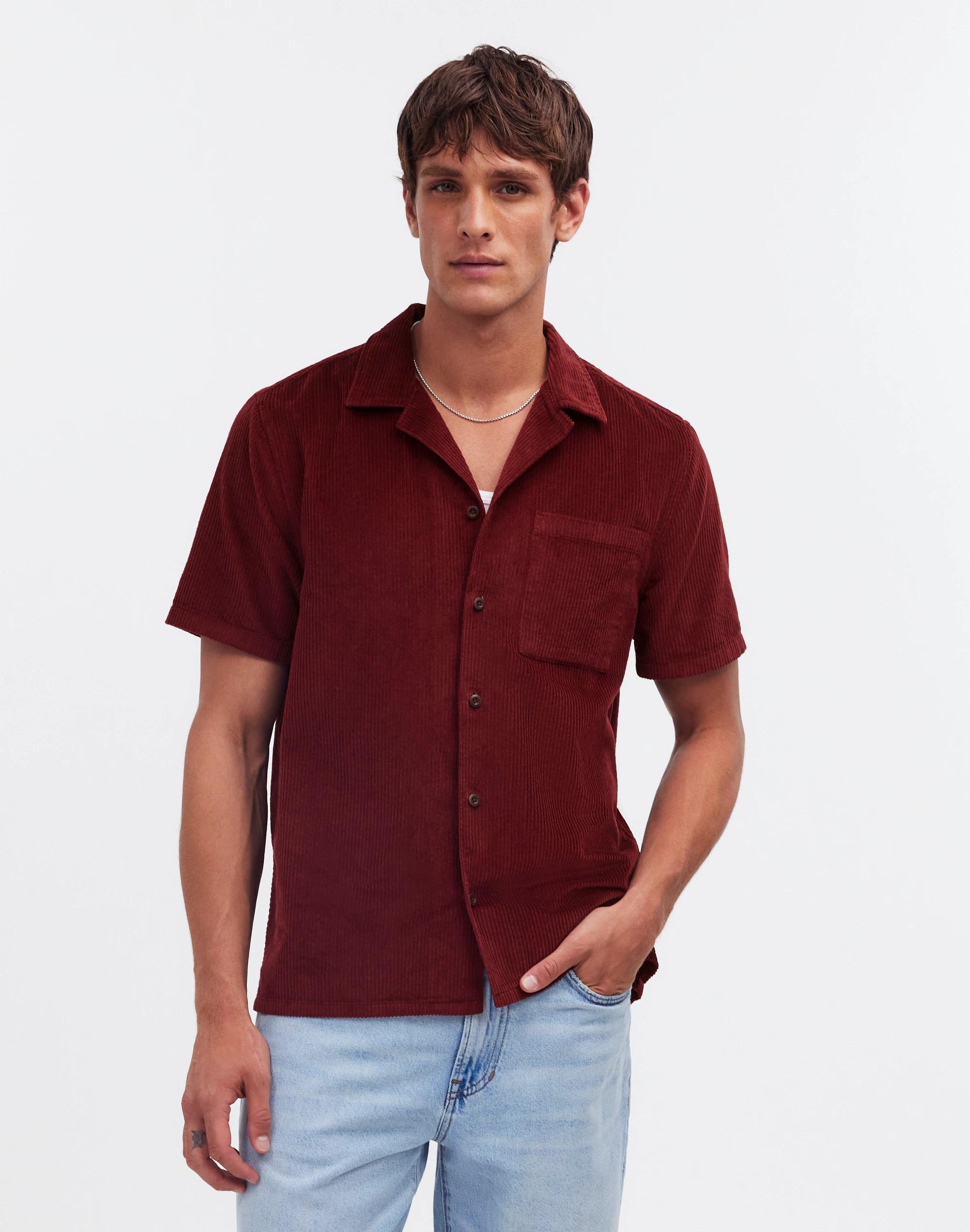 Easy Short-Sleeve Shirt in Corduroy Product Image