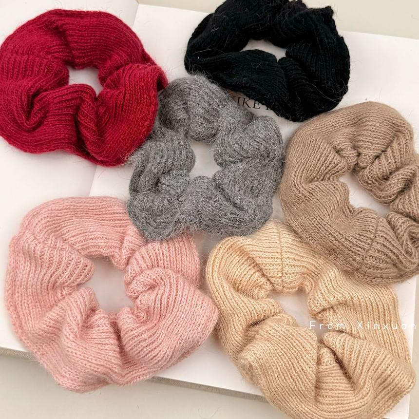 Plain Knitted Scrunchie Product Image