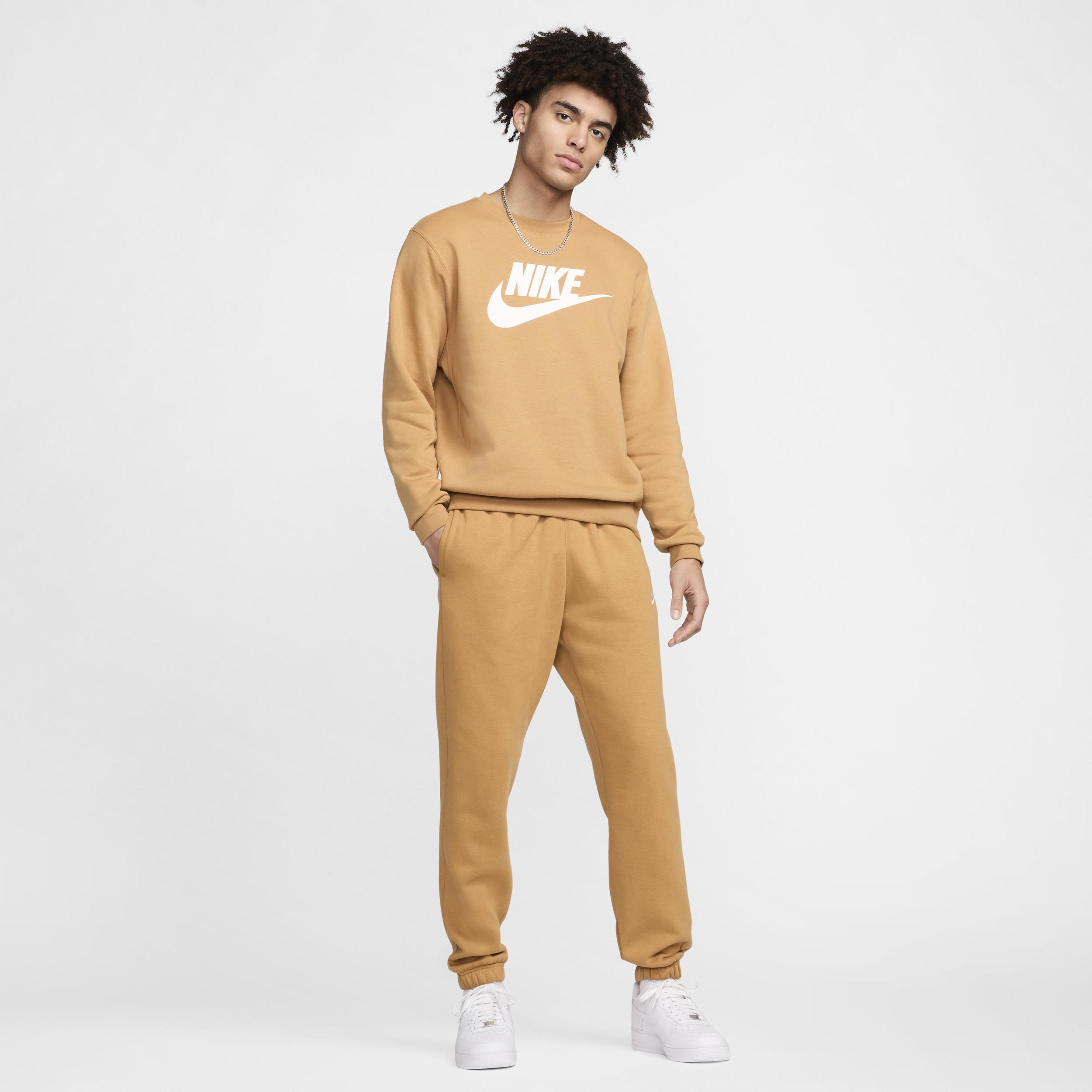 Men's Nike Sportswear Club Fleece Graphic Crew Product Image