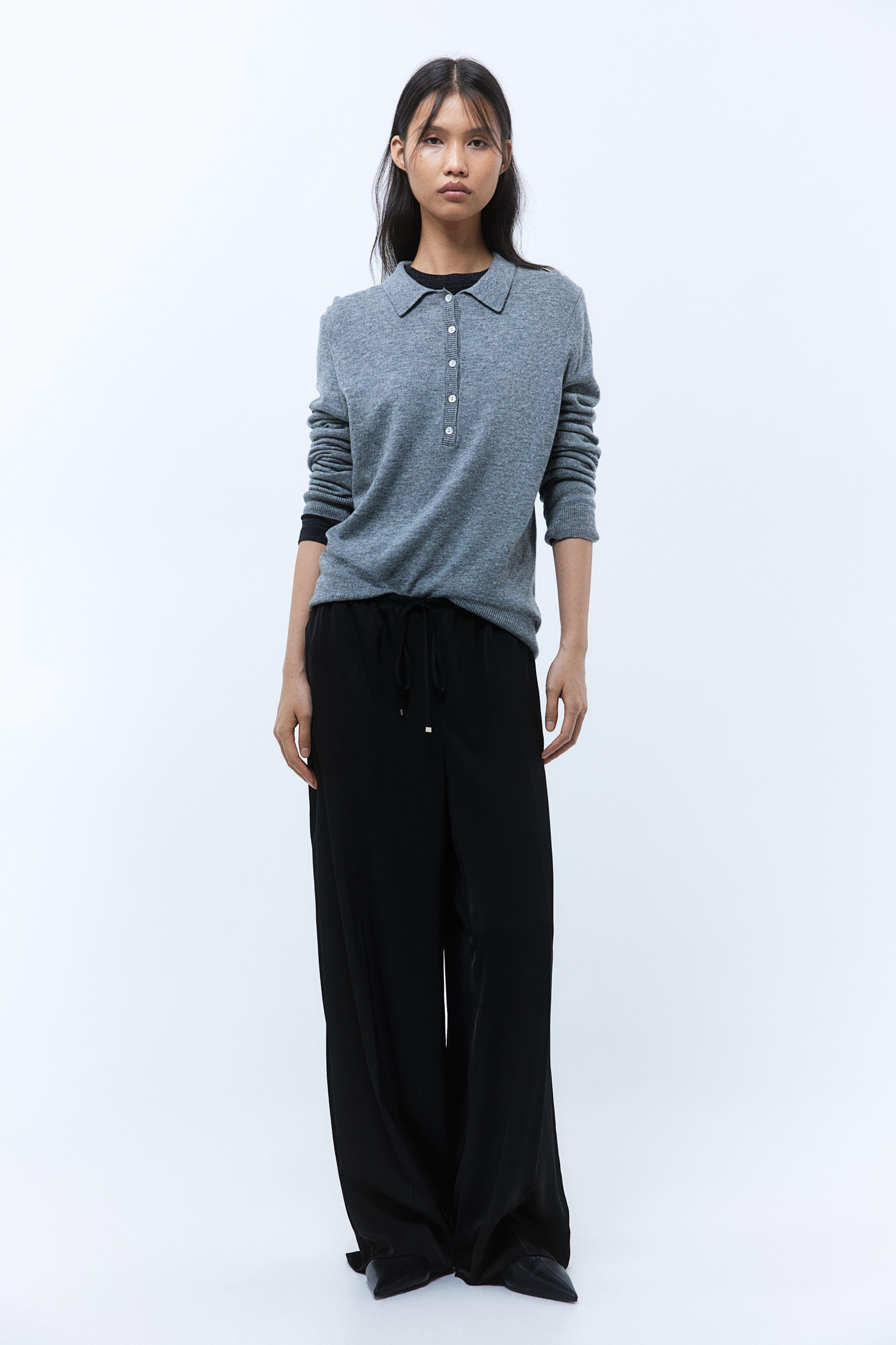 Wide-Leg Drawstring Pants Product Image