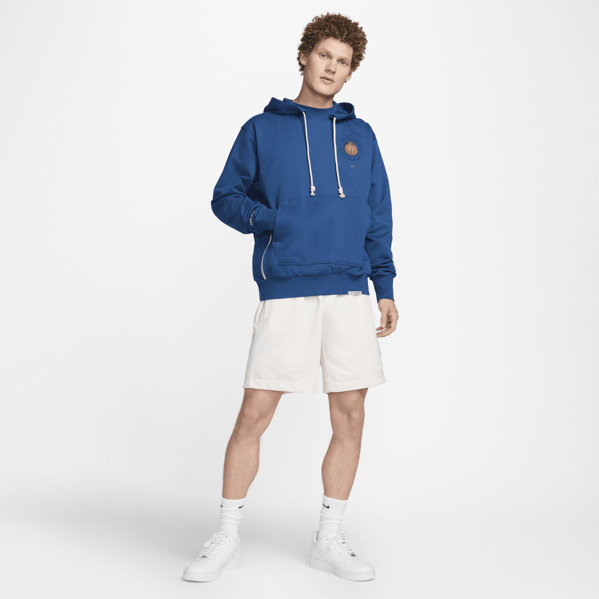 Nike Men's Standard Issue Dri-FIT Basketball Pullover Hoodie Product Image