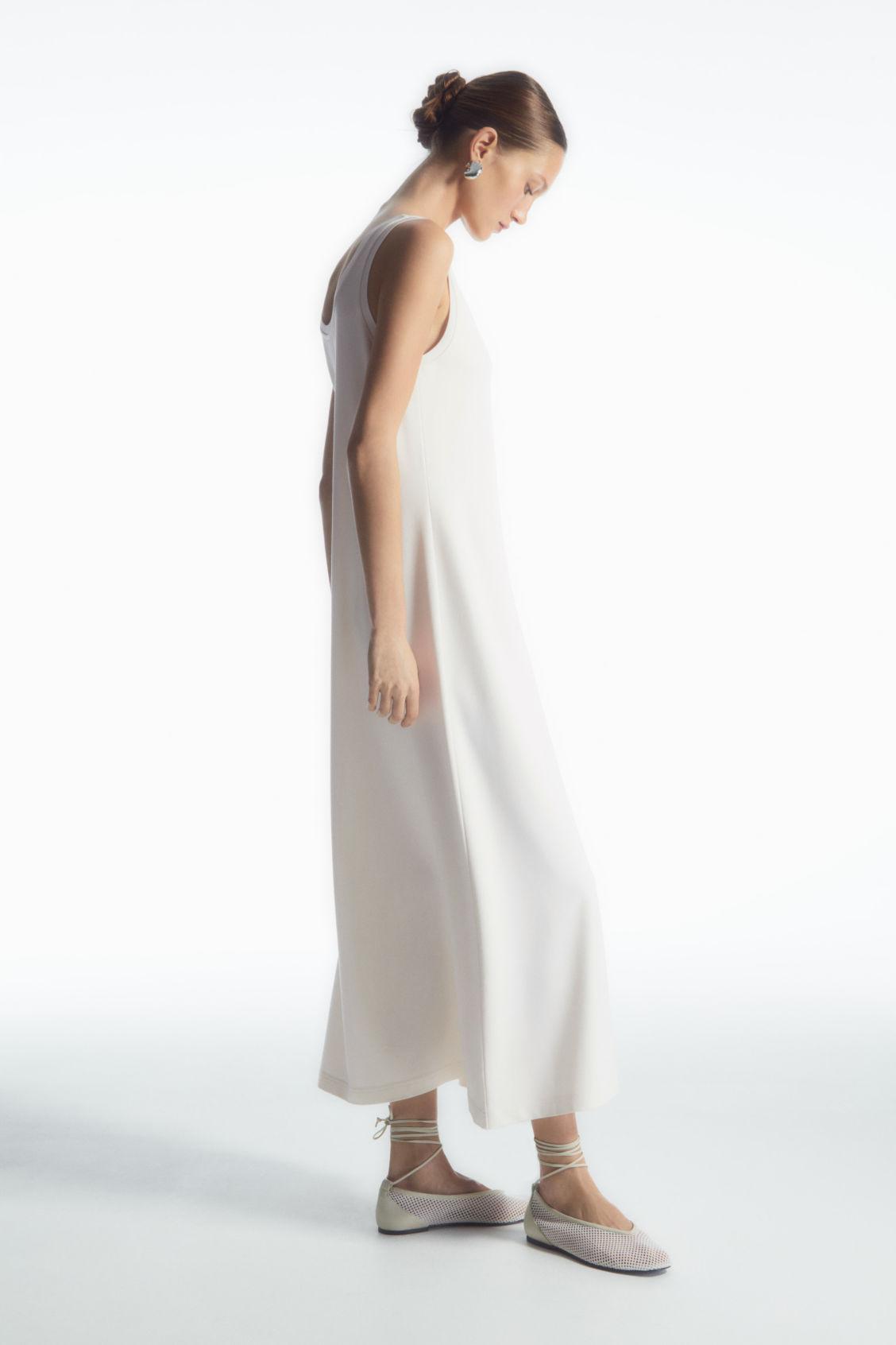 SCOOP-NECK JERSEY MIDI DRESS Product Image