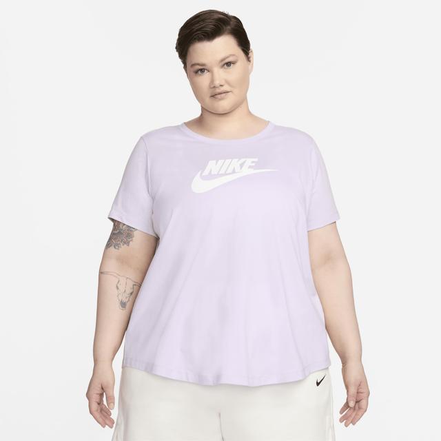 Women's Nike Sportswear Essentials Logo T-Shirt (Plus Size) Product Image