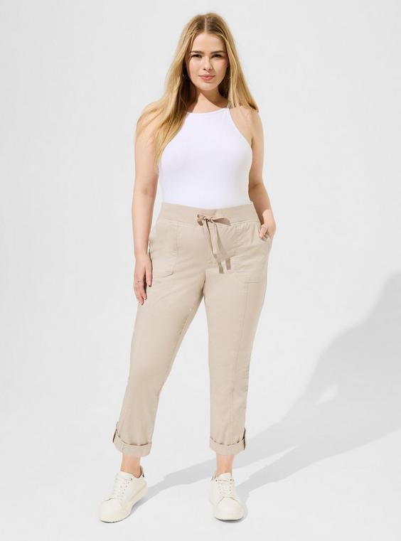 High-Rise Straight Leg Pull-On Convertible Poplin Crop Pant Product Image