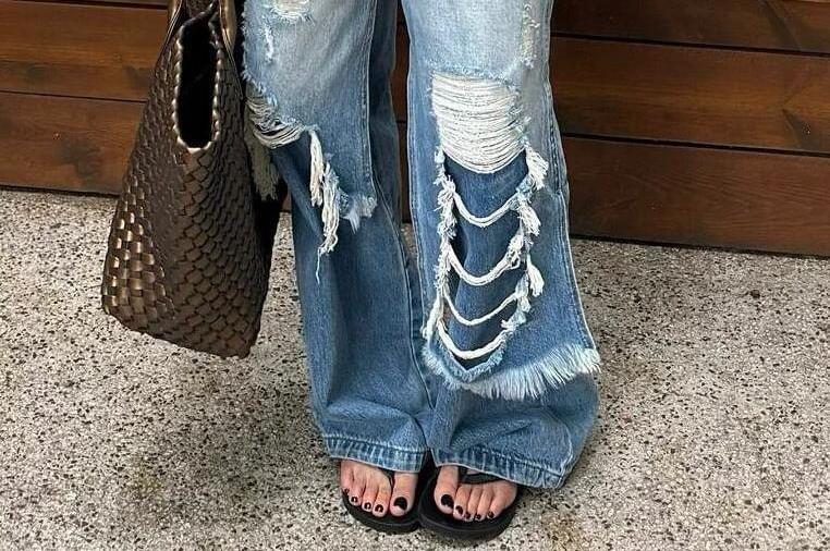 Mid Waist Distressed Washed Wide Leg Jeans Product Image