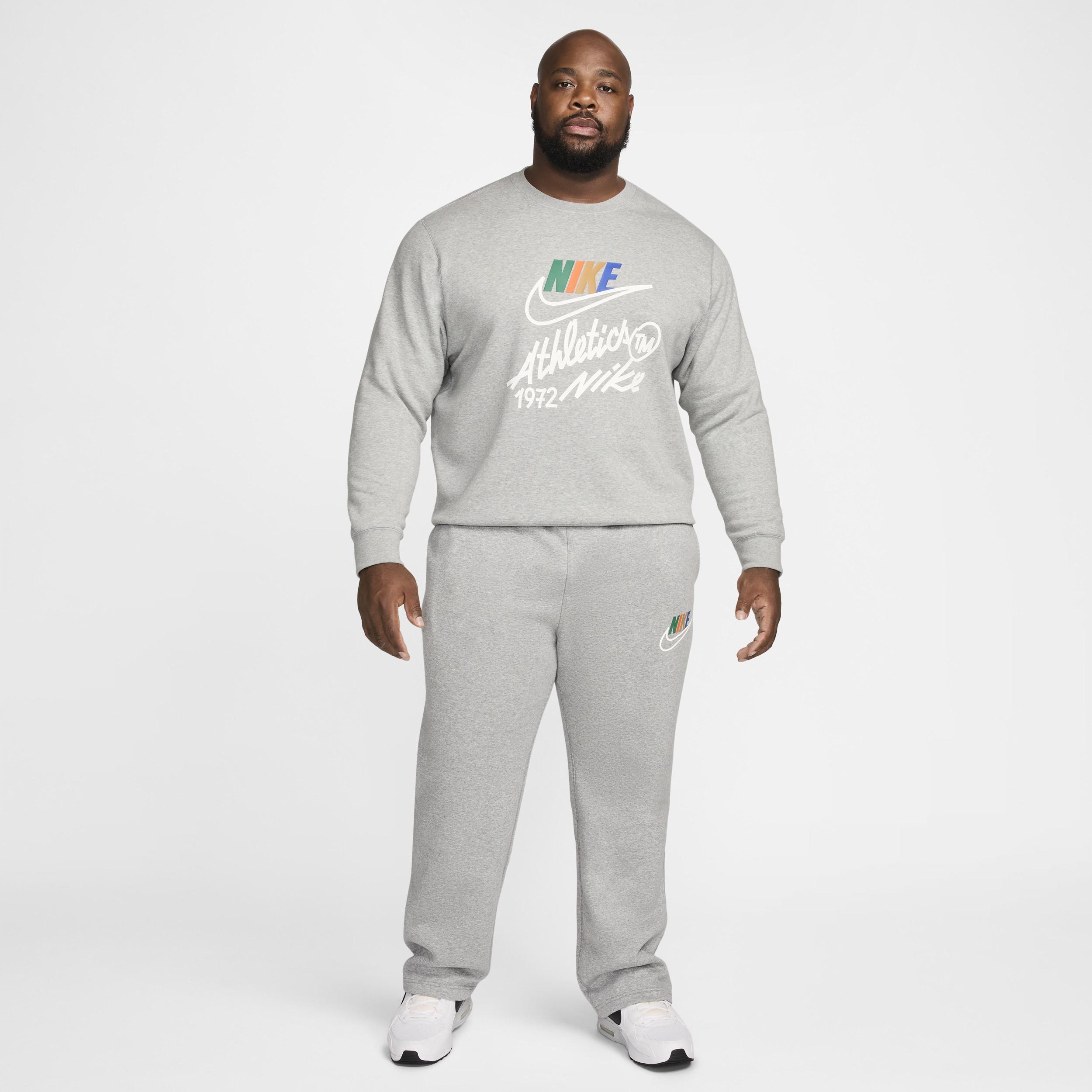 Nike Men's Club Fleece Crew Product Image