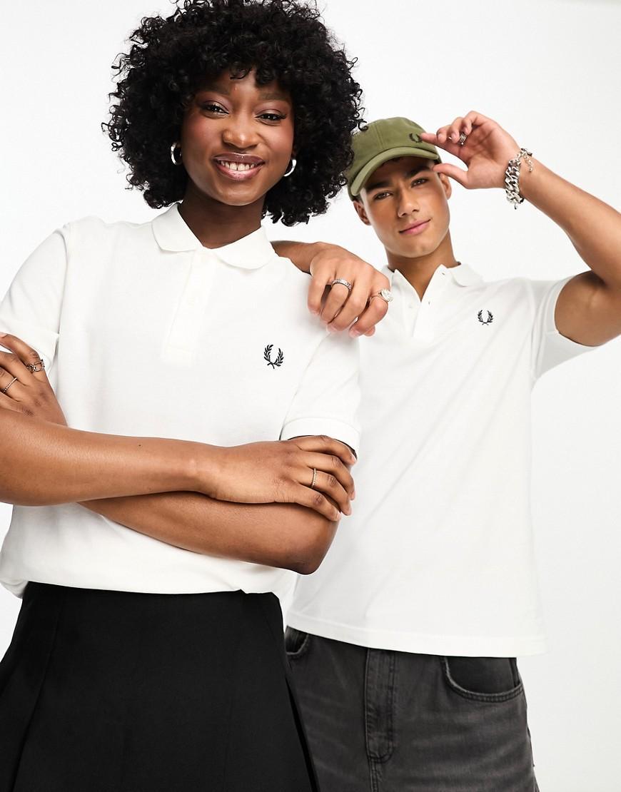 Fred Perry unisex plain polo shirt in white Product Image