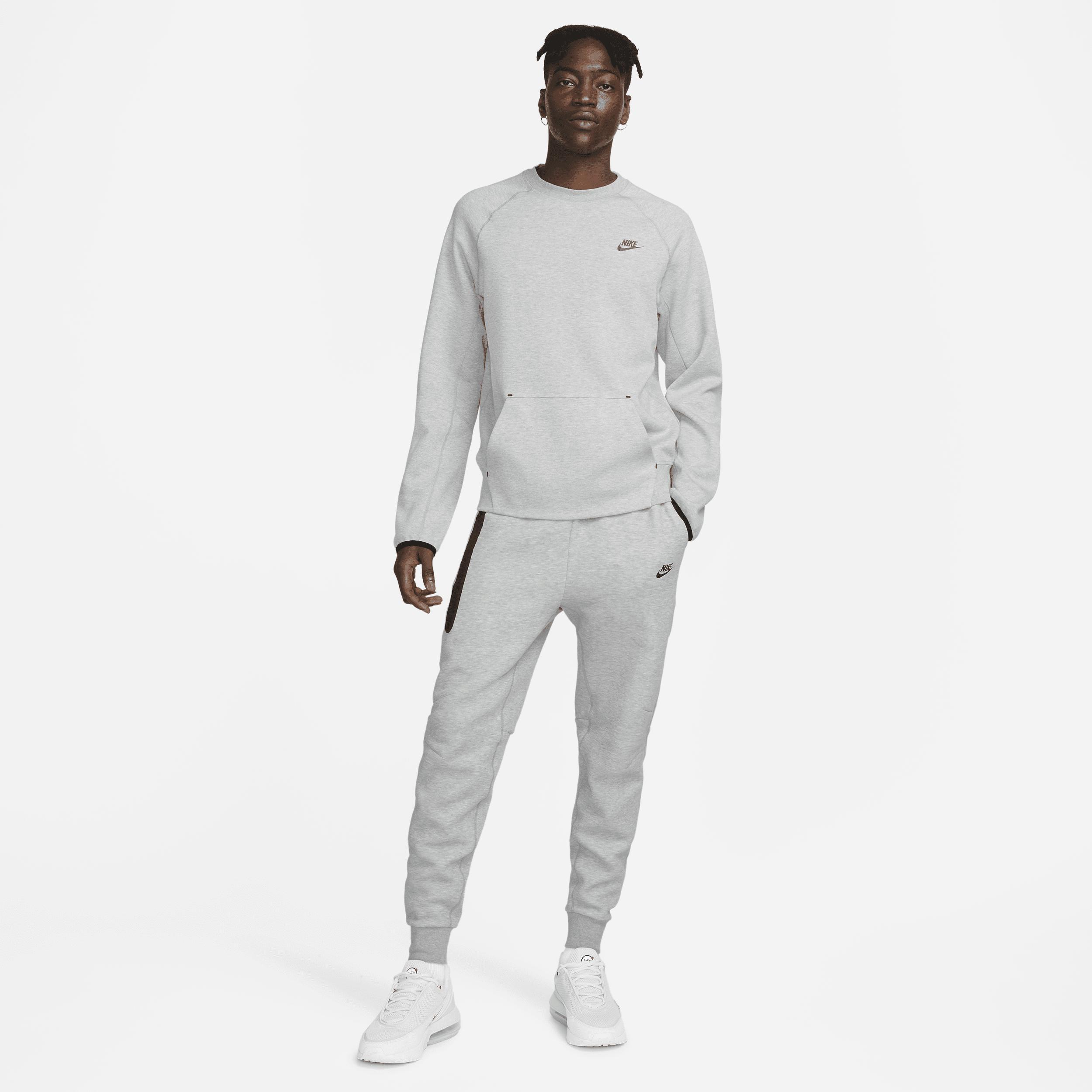 Nike Tech Fleece Joggers Product Image