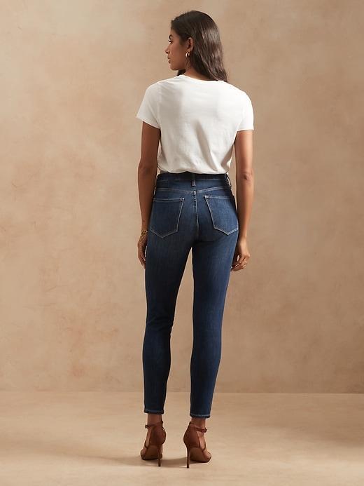 Curvy Mid-Rise Skinny Jean Product Image