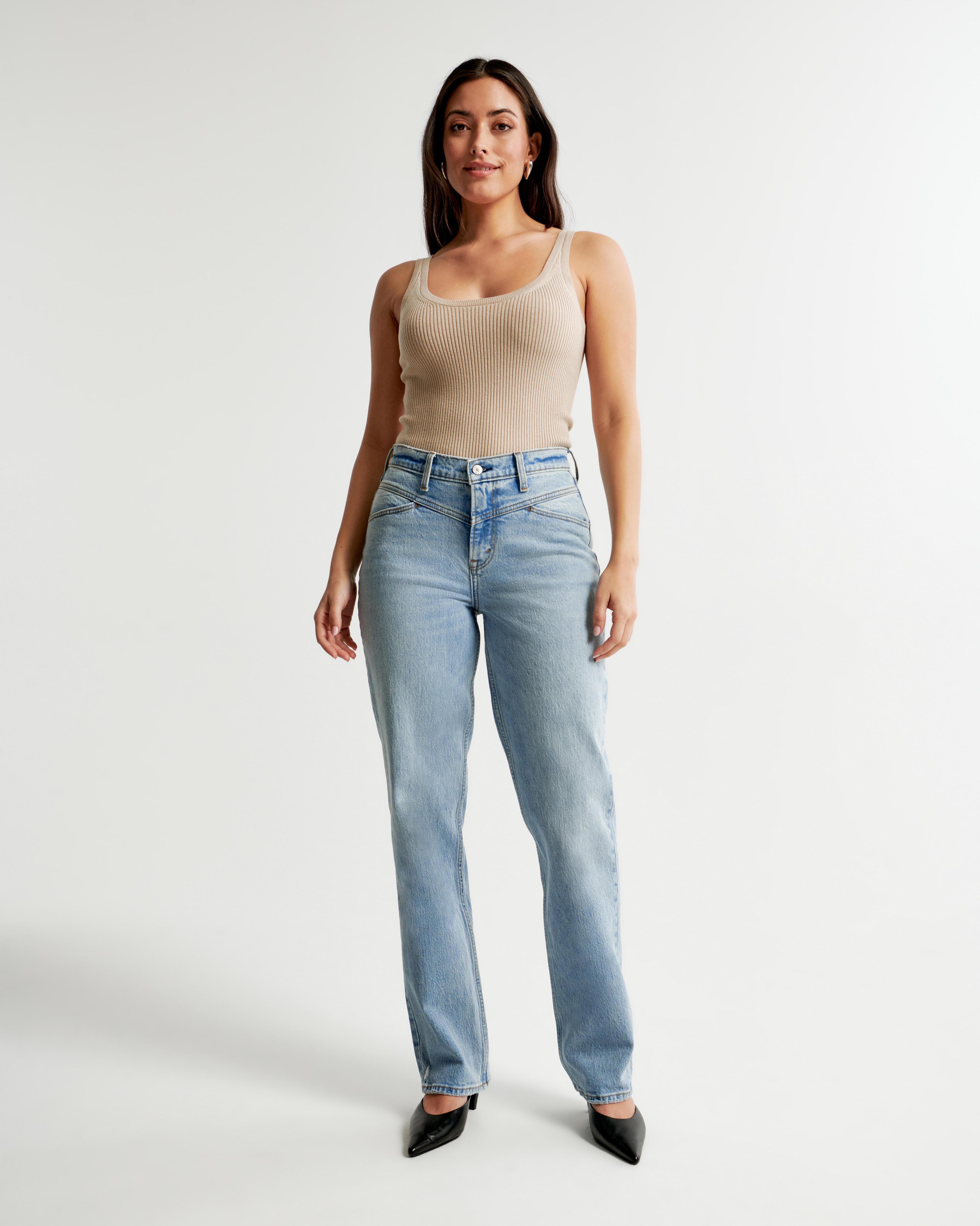 Curve Love Mid Rise 90s Straight Jean Product Image