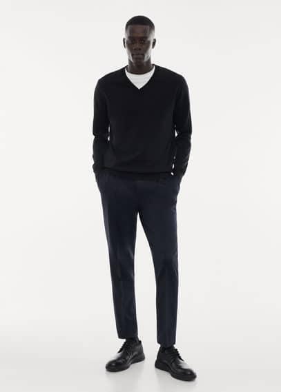 MANGO MAN - 100% merino wool V-neck sweater blackMen Product Image