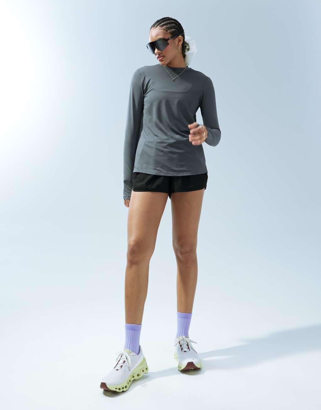 ASOS 4505 Petite icon long sleeve run top Product Image