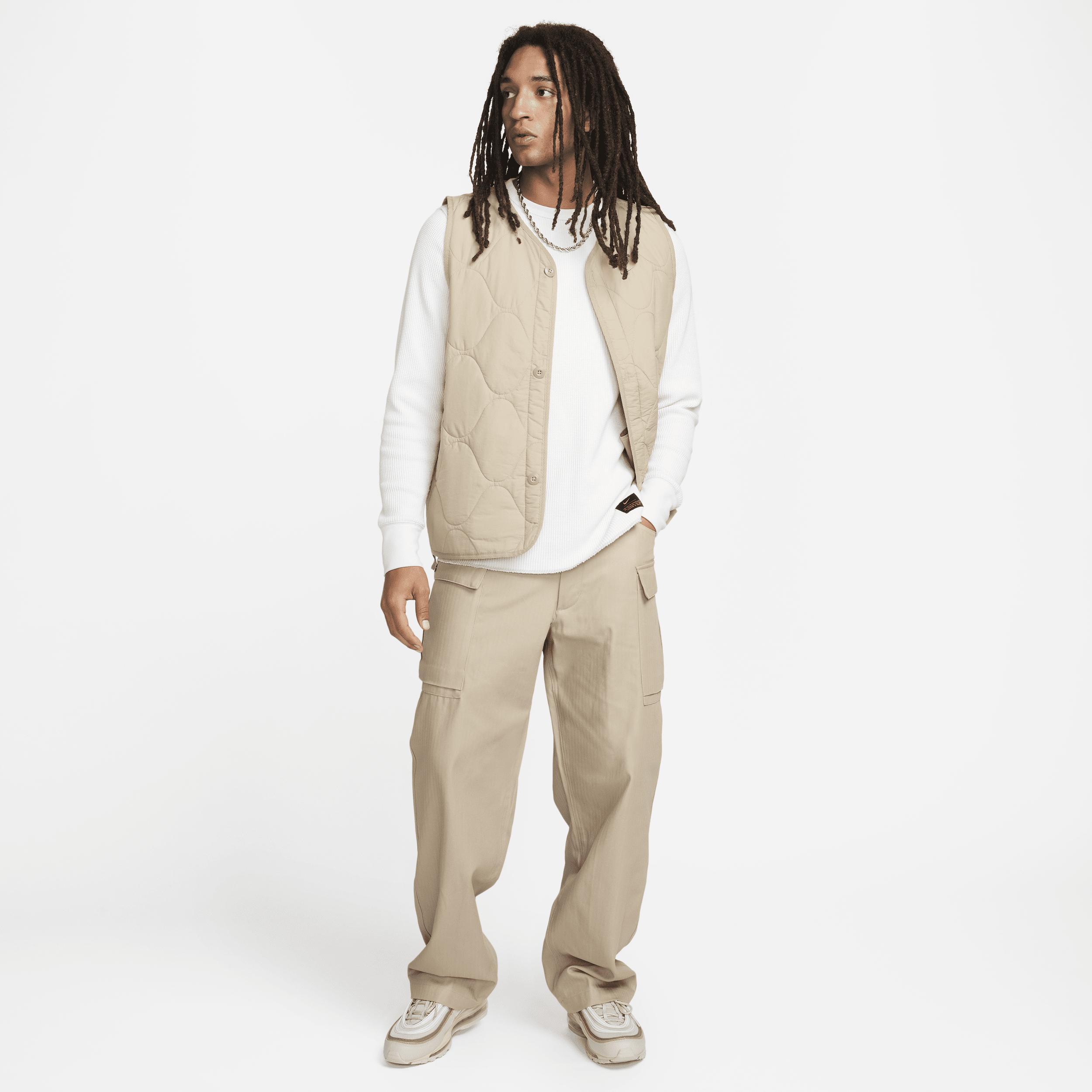 Nike Life Men's Cargo Pants Product Image