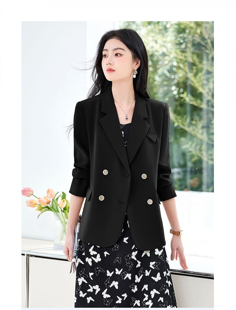 Notch Lapel Plain Double-Breasted Blazer Product Image