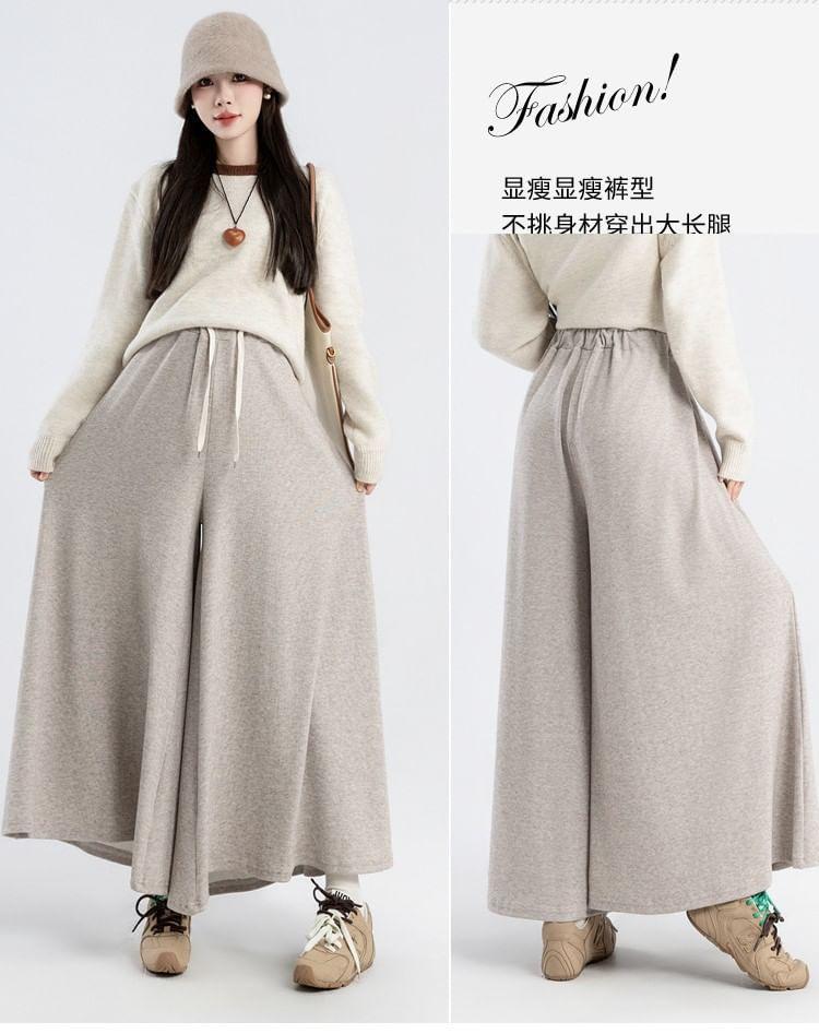 Maternity High Waist Plain Cropped Culottes Product Image