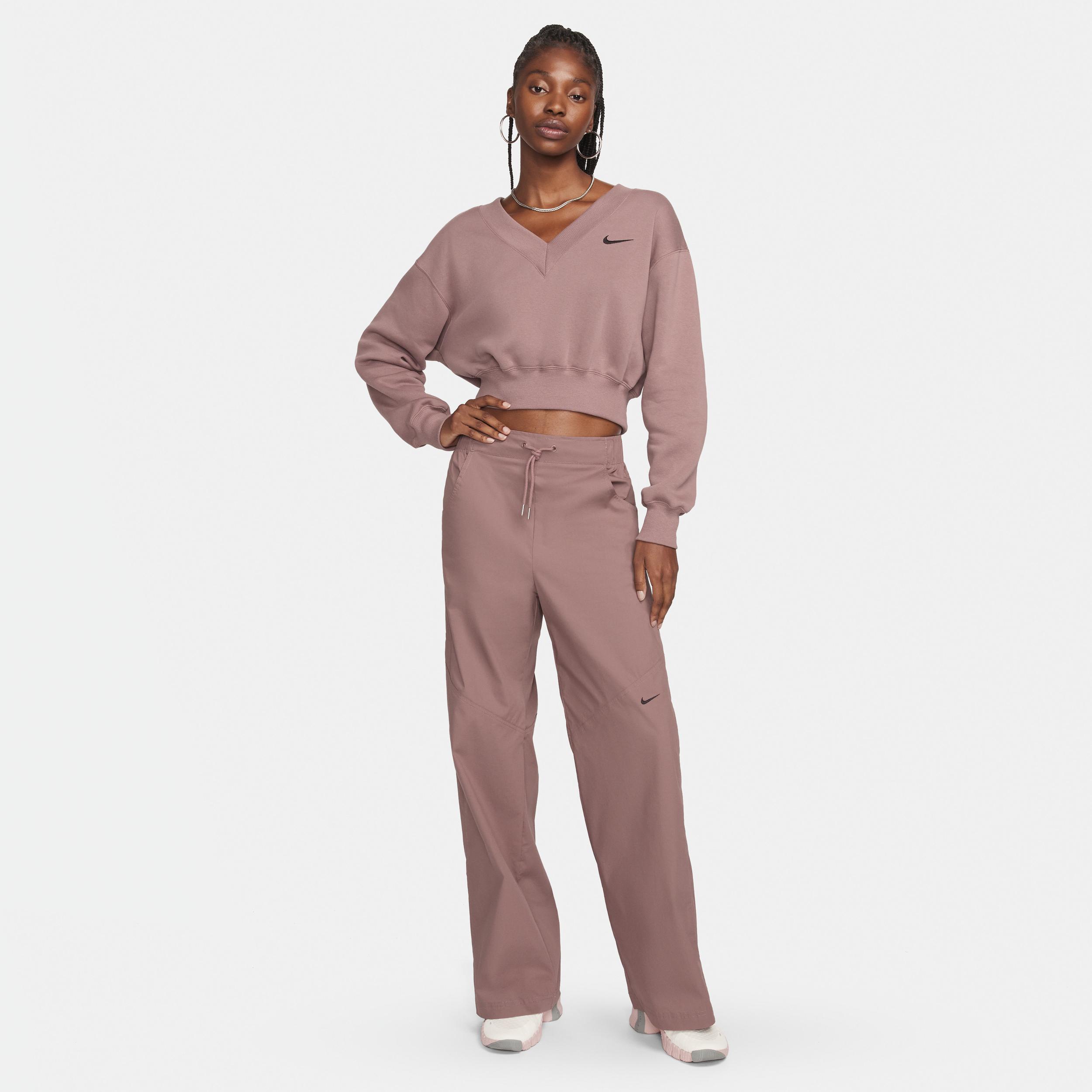 Women's Nike Sportswear Essentials Woven High-Rise Pants Product Image