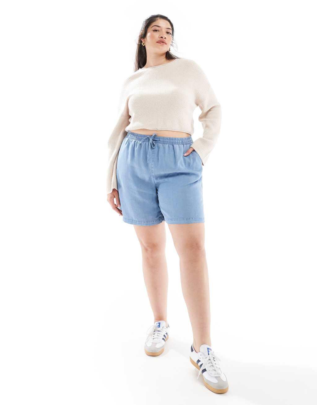 ONLY Curve pull on denim shorts in light blue  Product Image