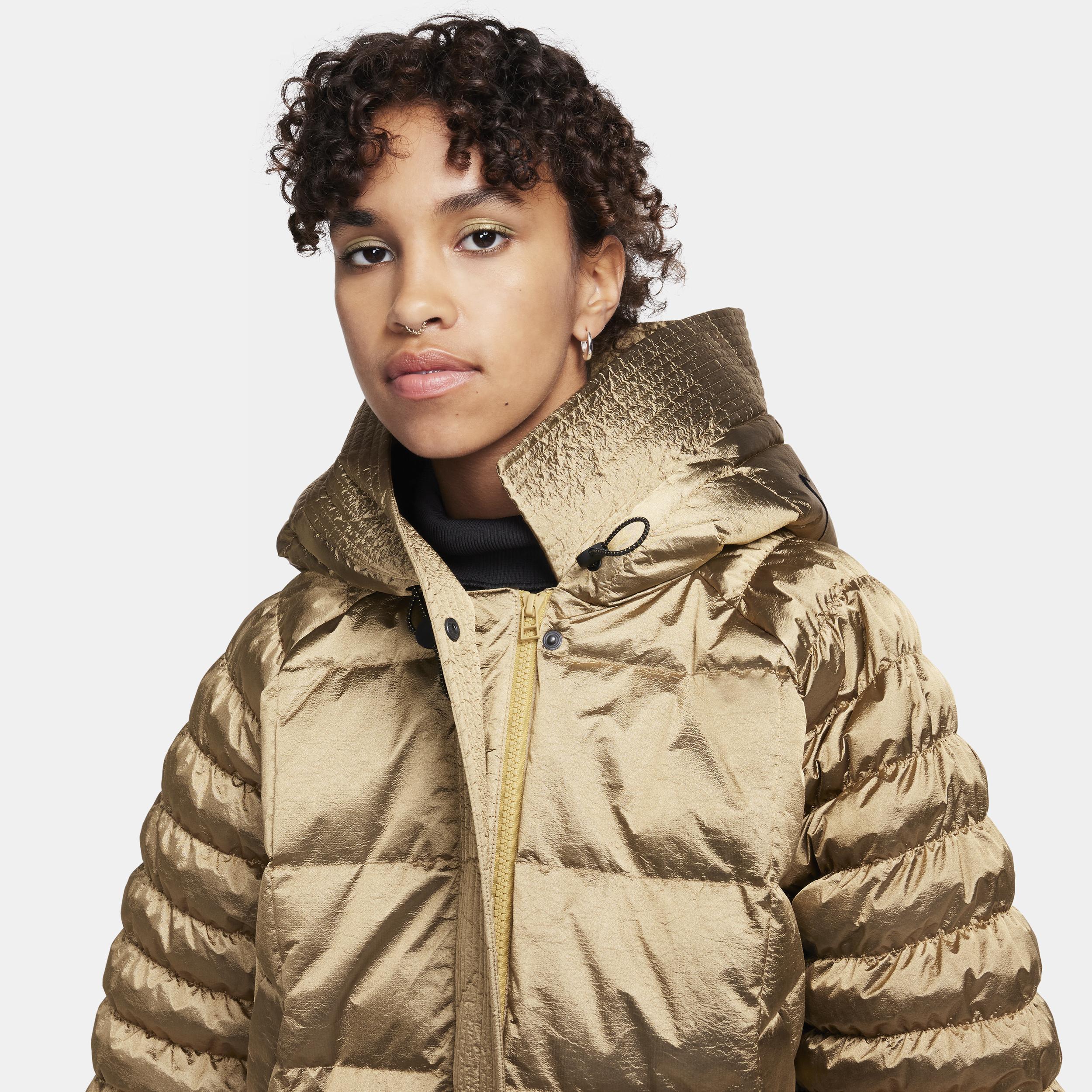 Women's Nike Sportswear Swoosh Puffer Shine PrimaLoftÂ® Therma-FIT Oversized Hooded Jacket Product Image