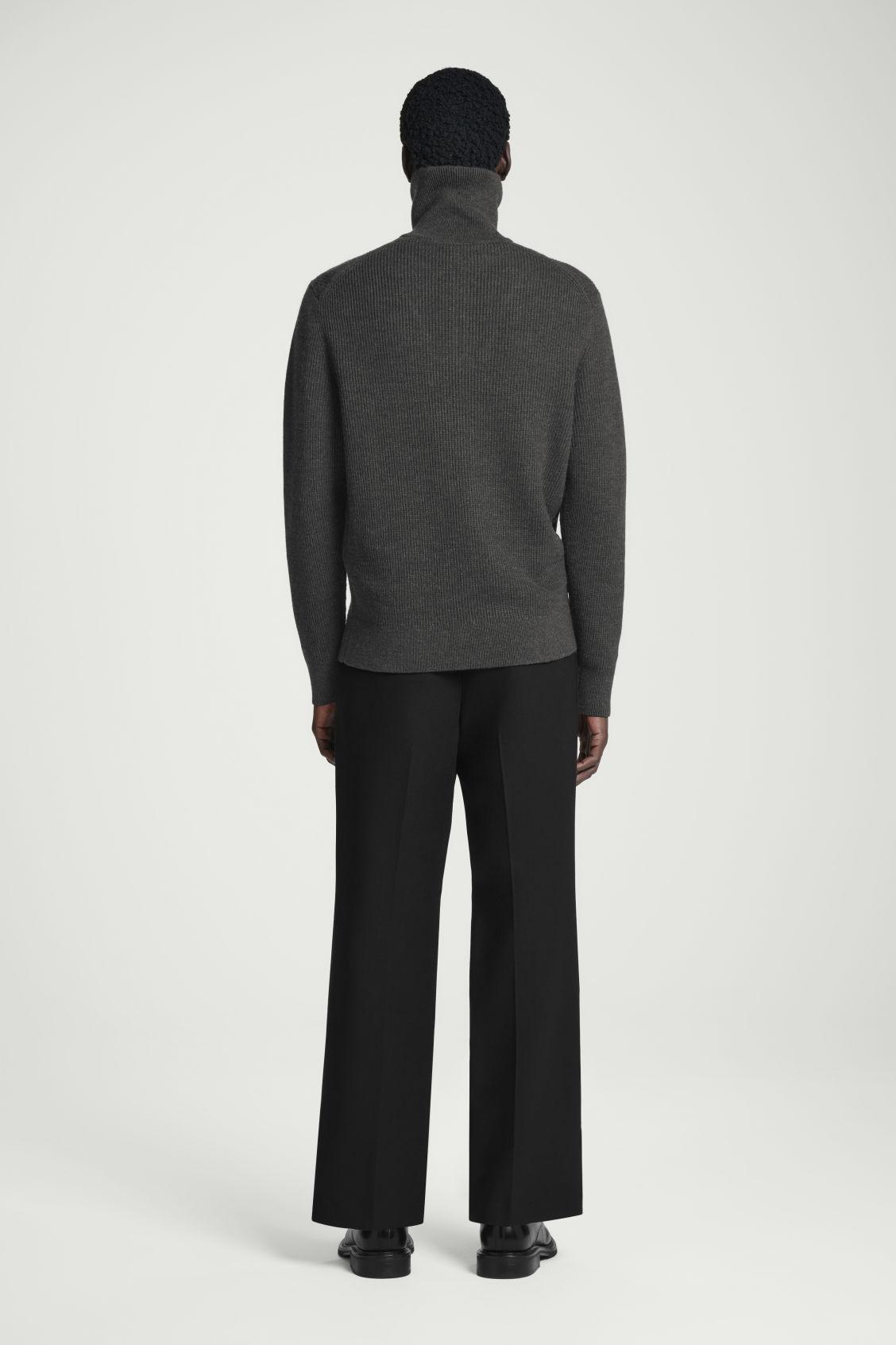 CROPPED WOOL-BLEND FLARED PANTS Product Image