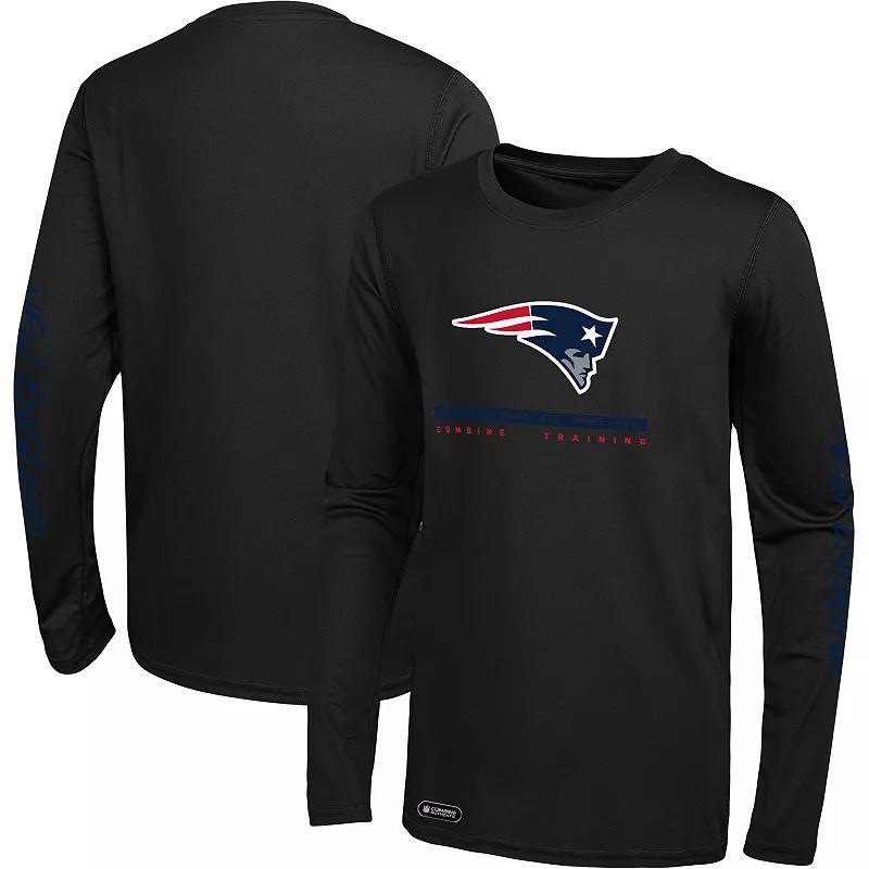 Mens New England Patriots Agility Long Sleeve T-Shirt Product Image