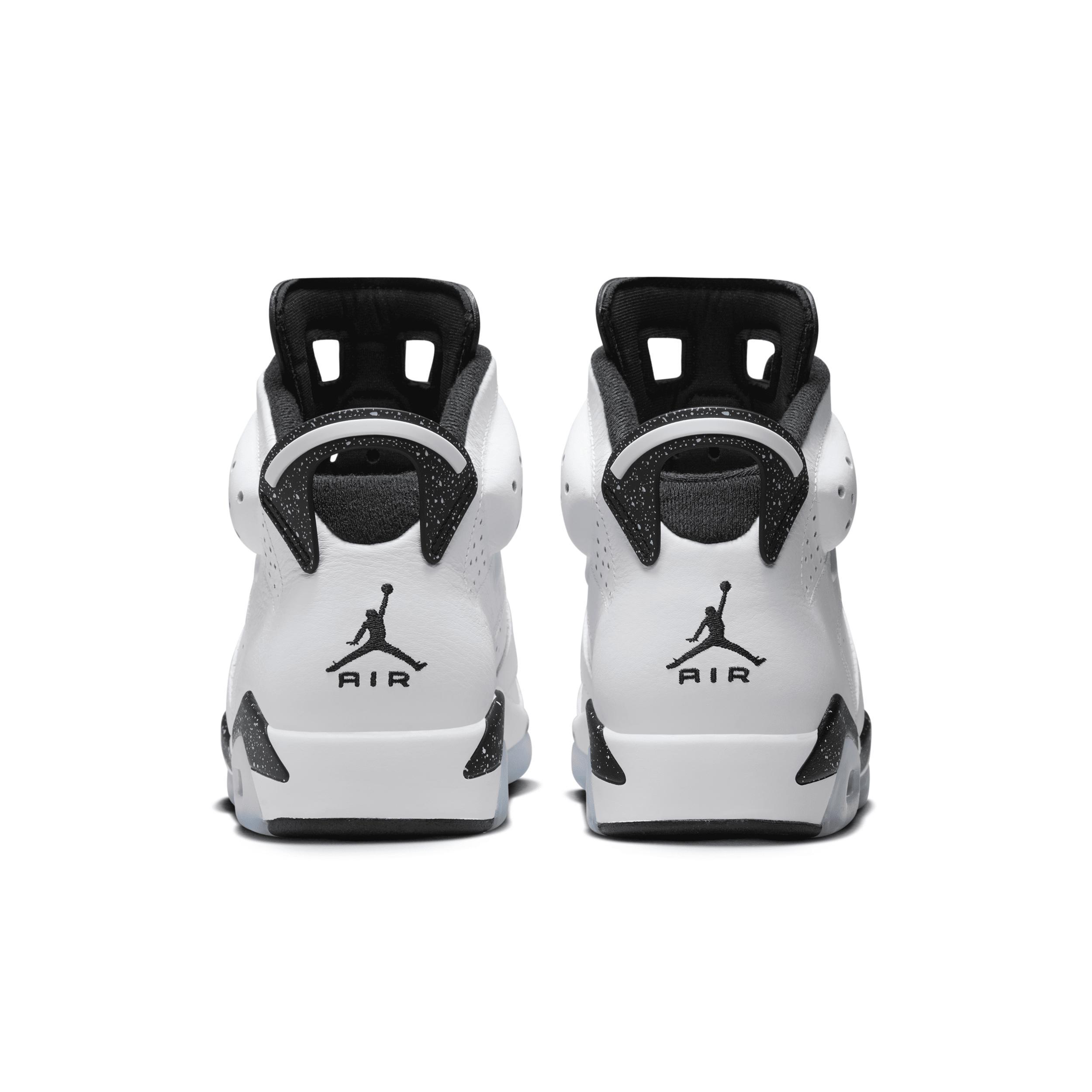 Jordan Mens Retro 6 - Basketball Shoes White/Black Product Image