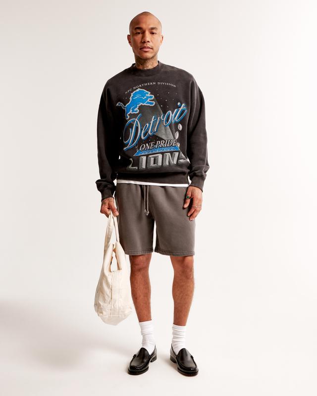 Relaxed Thrift-Inspired Fleece Short Product Image